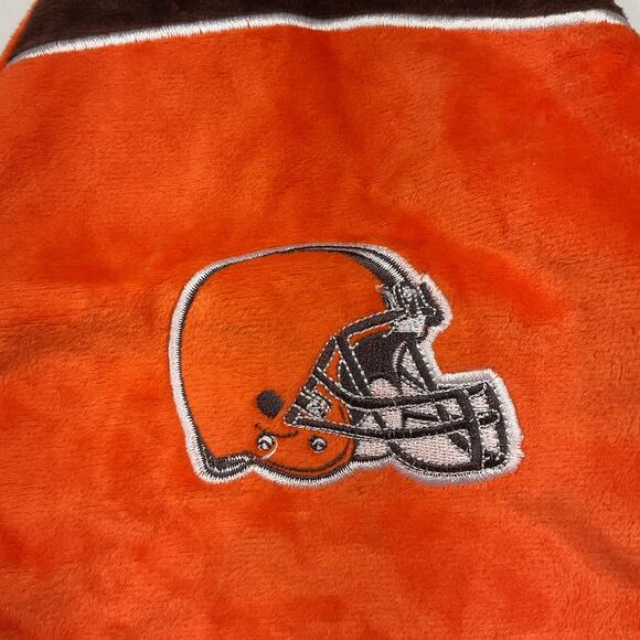 Cleveland Browns Forever Collectibles Embroidered Christmas Santa Hat 18" - Picture 4 of 10